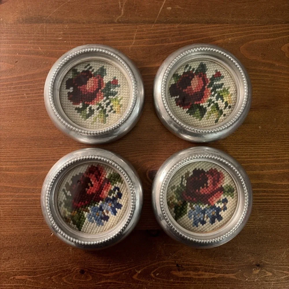 4 Vintage Hong Kong Glass Silver Plate Trinket Key Coin Coaster  4